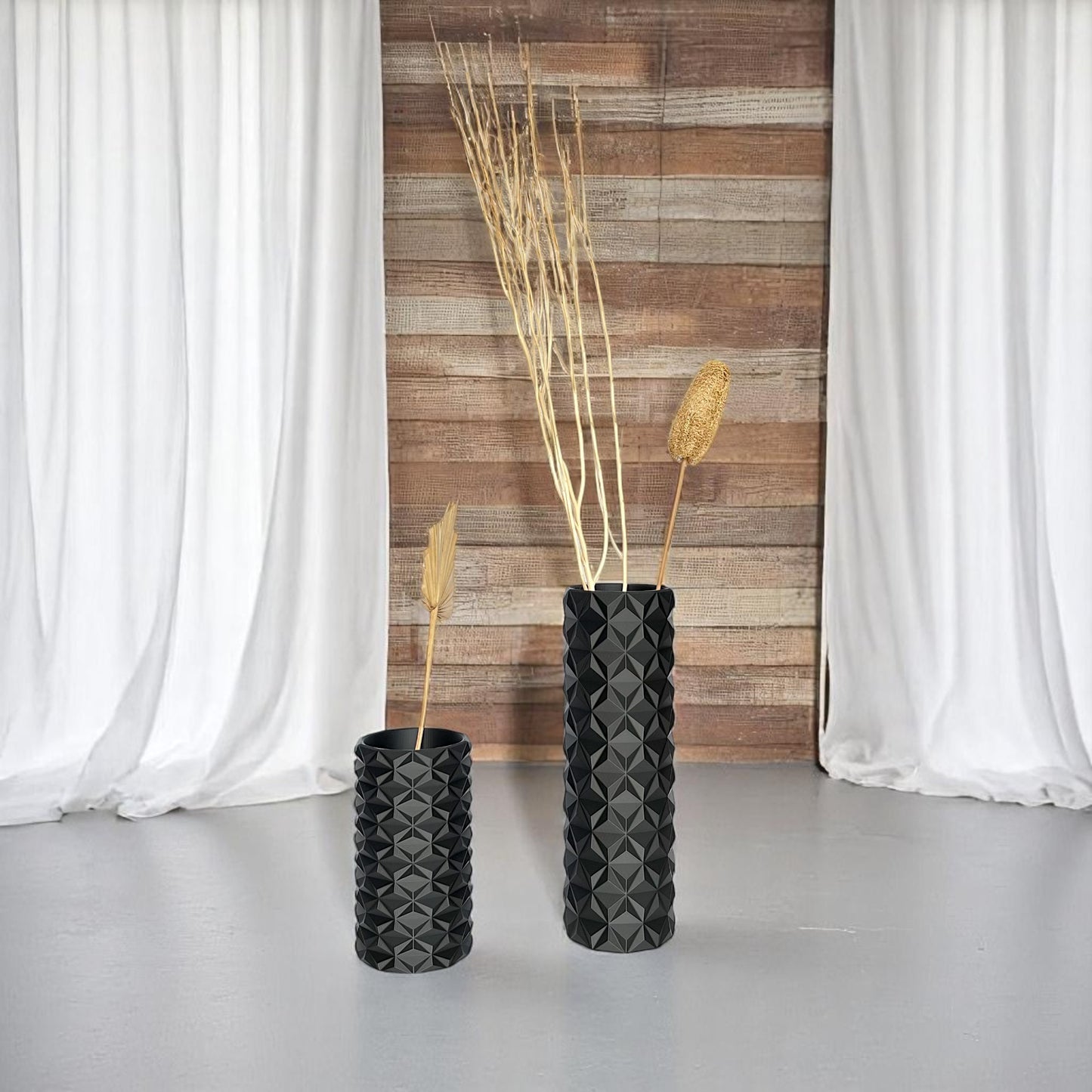 Vase Lilou, fin et géométrique