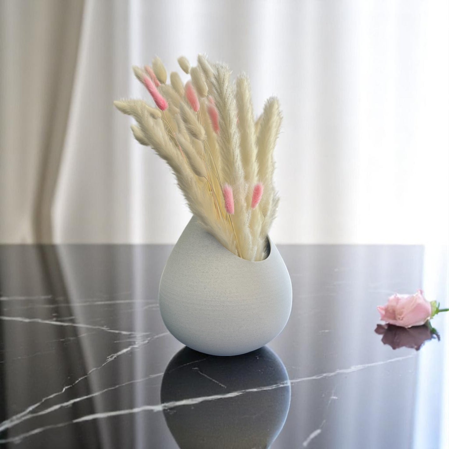 Vase "Goutte d'Eau", design moderne et intemporel