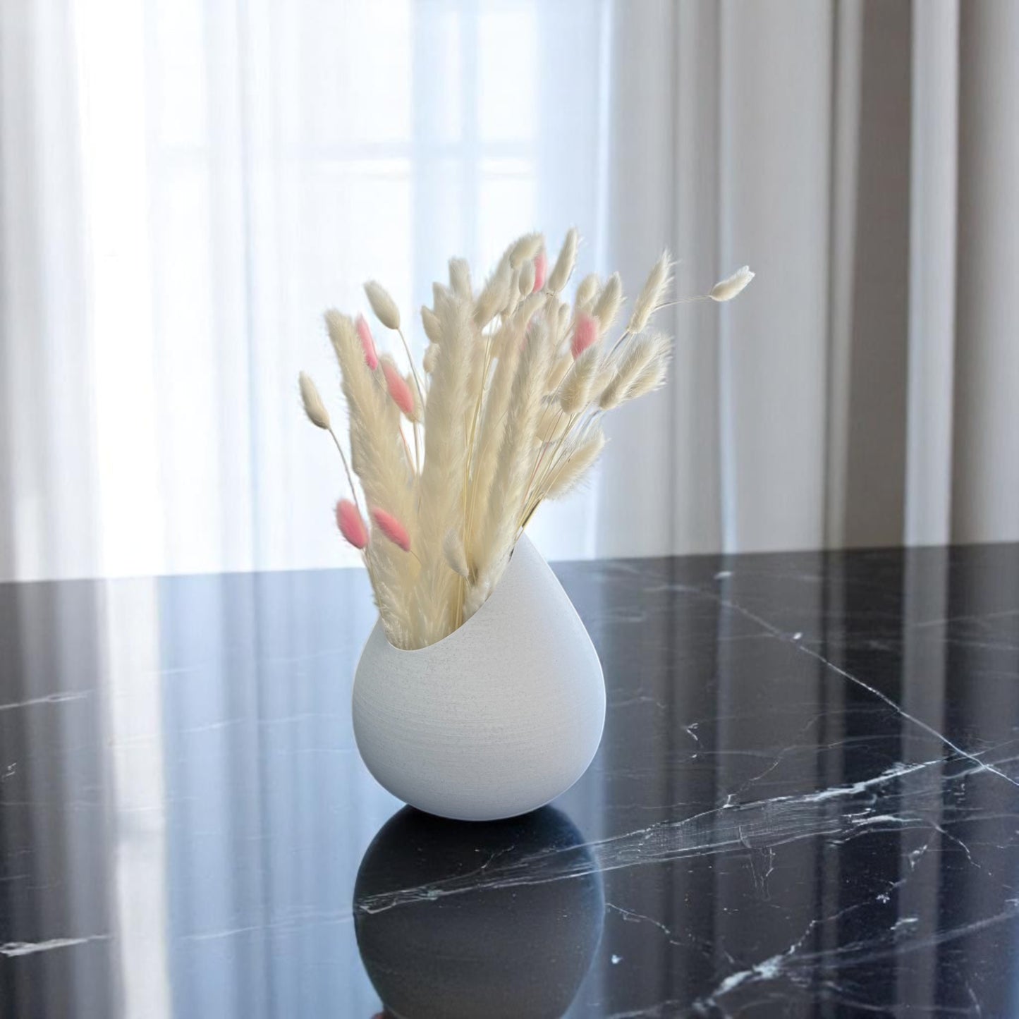 Vase "Goutte d'Eau", design moderne et intemporel