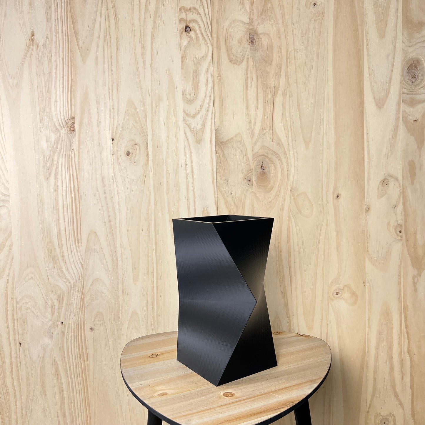Vase "Robert" Design industriel et minimaliste