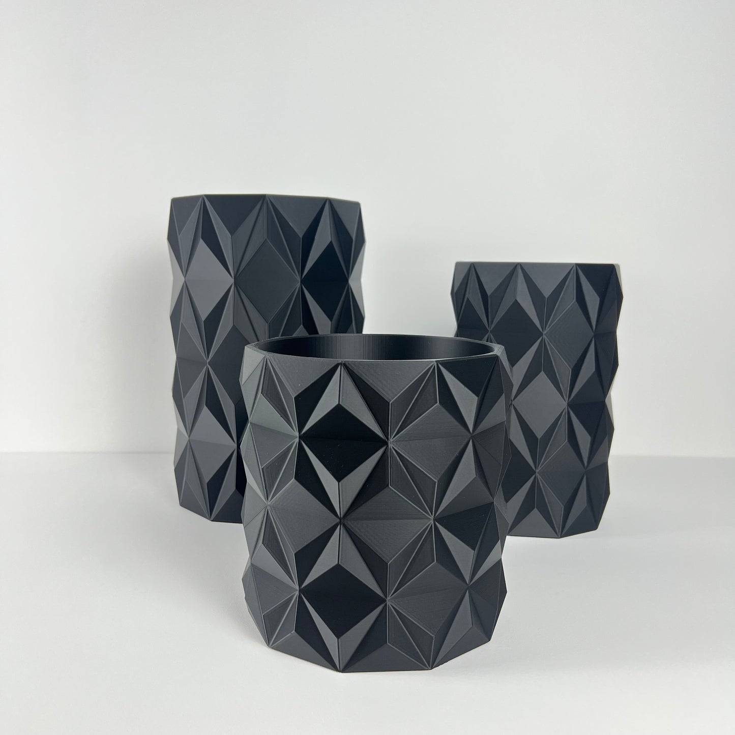 Vase Lilou, Design géométrique