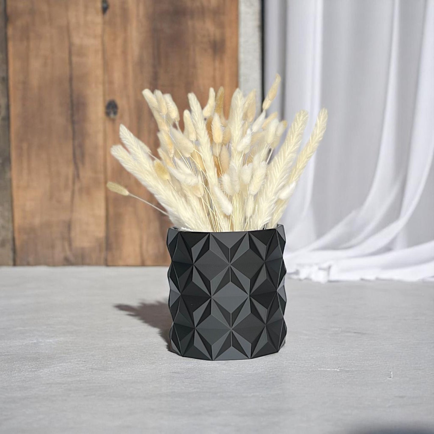 Vase Lilou, Design géométrique