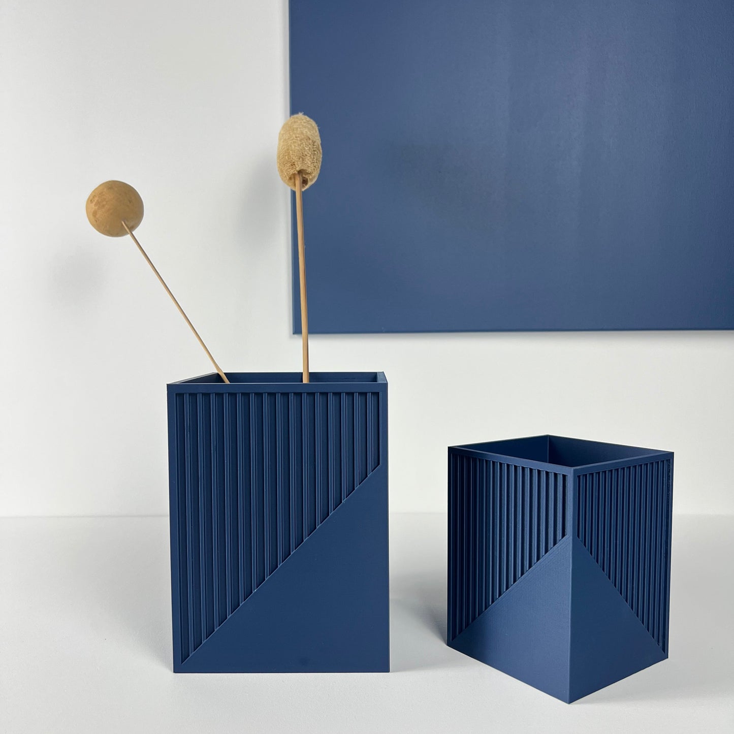 Vase "Stéphanie", Design géométrique et minimaliste