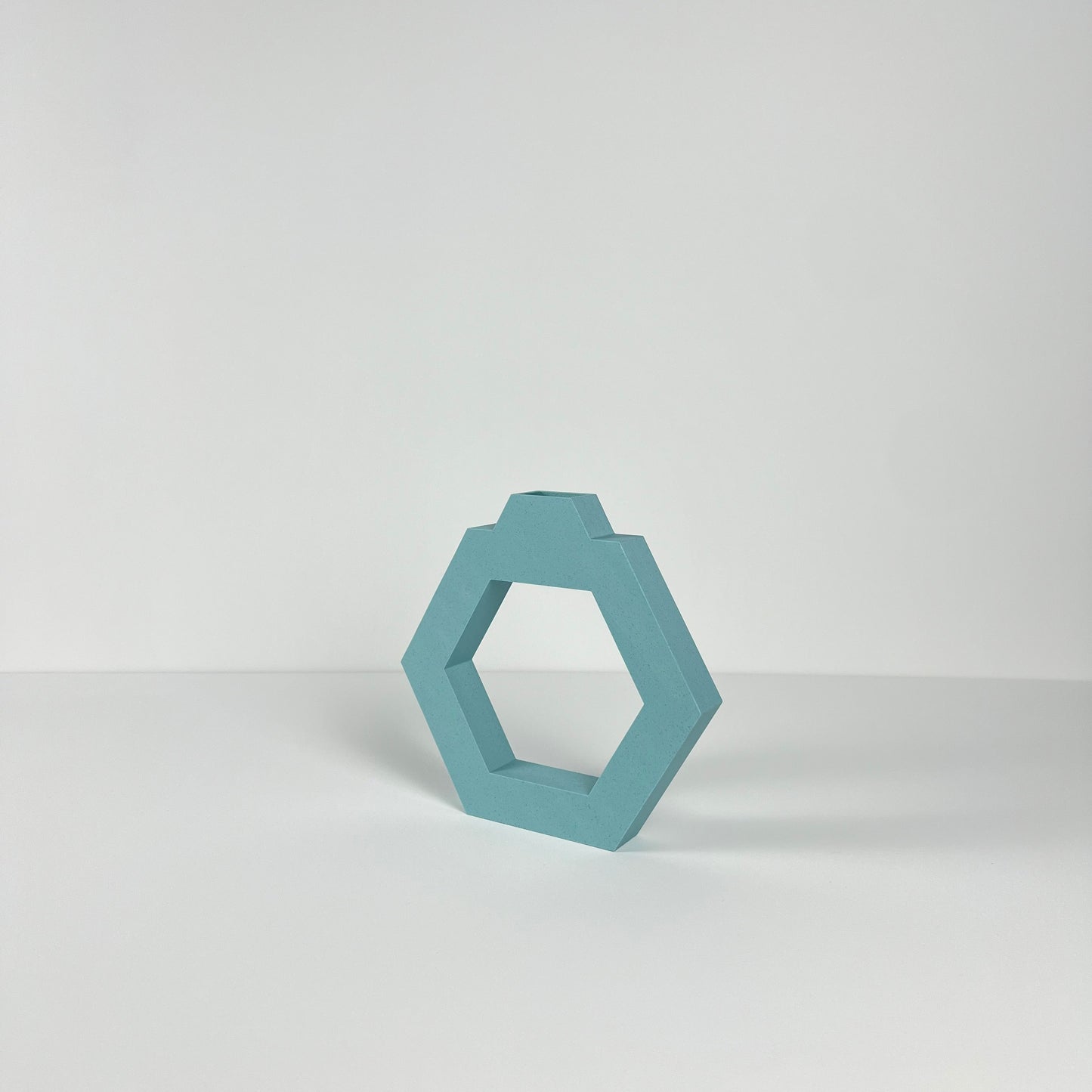 Vase "Polygone", Design polygonal et contemporain