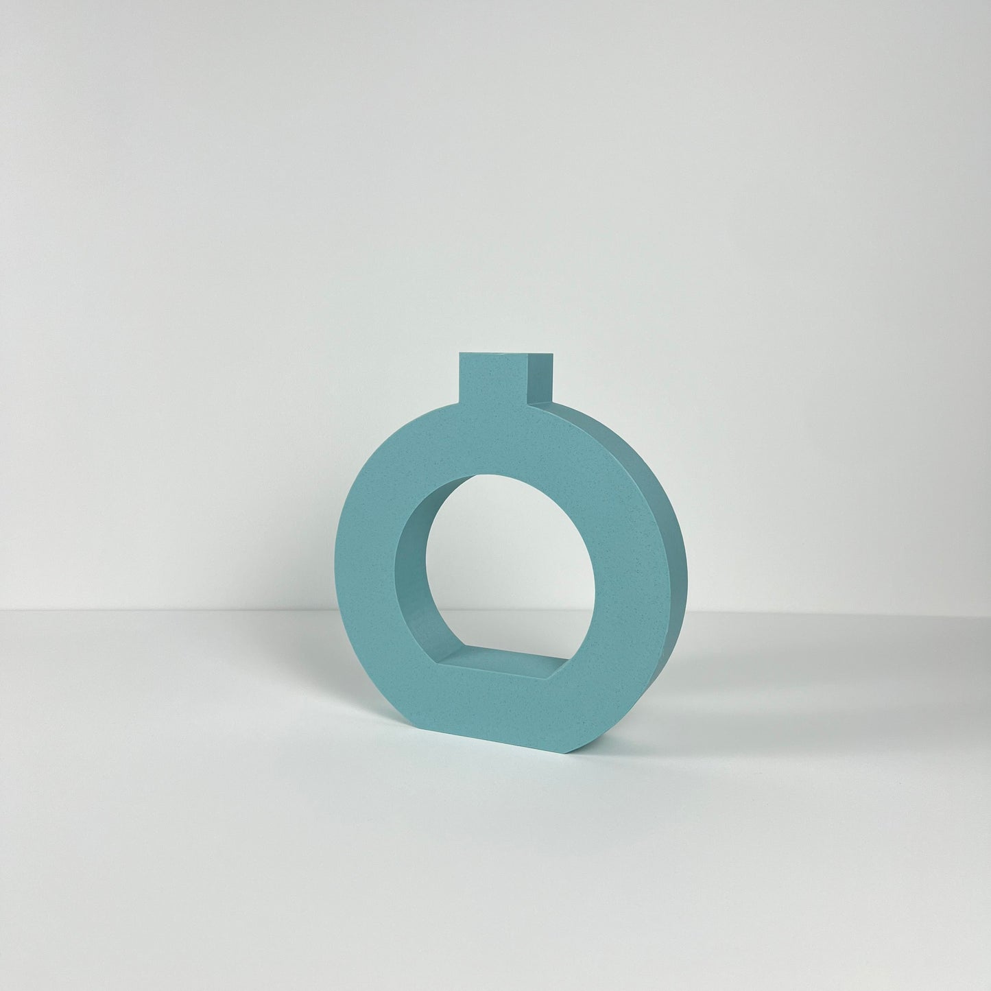 Vase "Printemps", Design rond et coloré