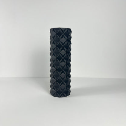 Vase Lilou, fin et géométrique