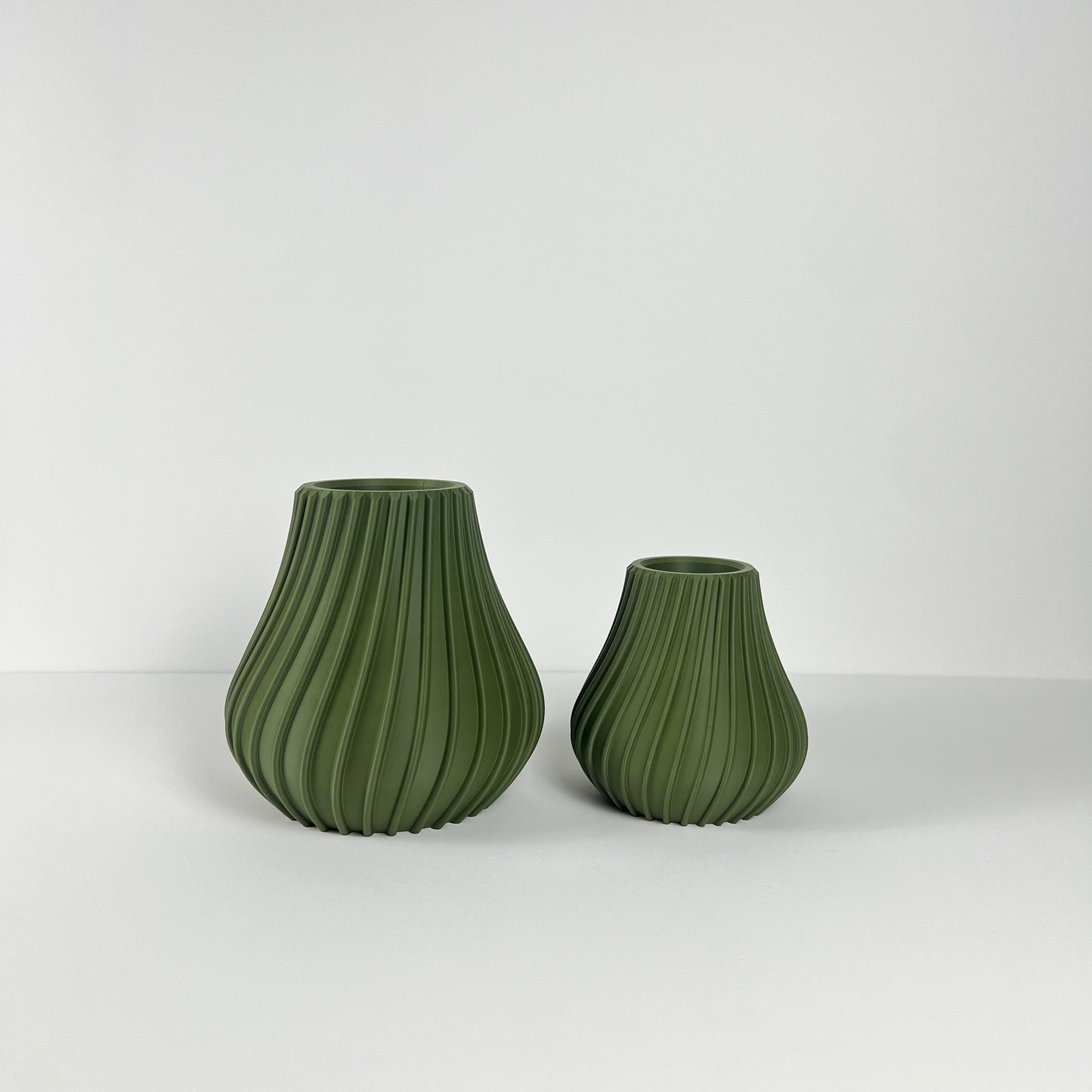 Vase "Houdini", Design sculptural et hypnotique