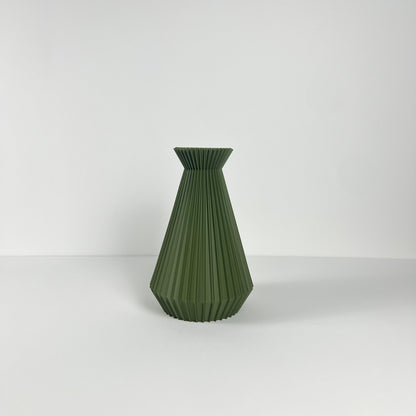 Vase "Roger", Design sculptural et saisissant